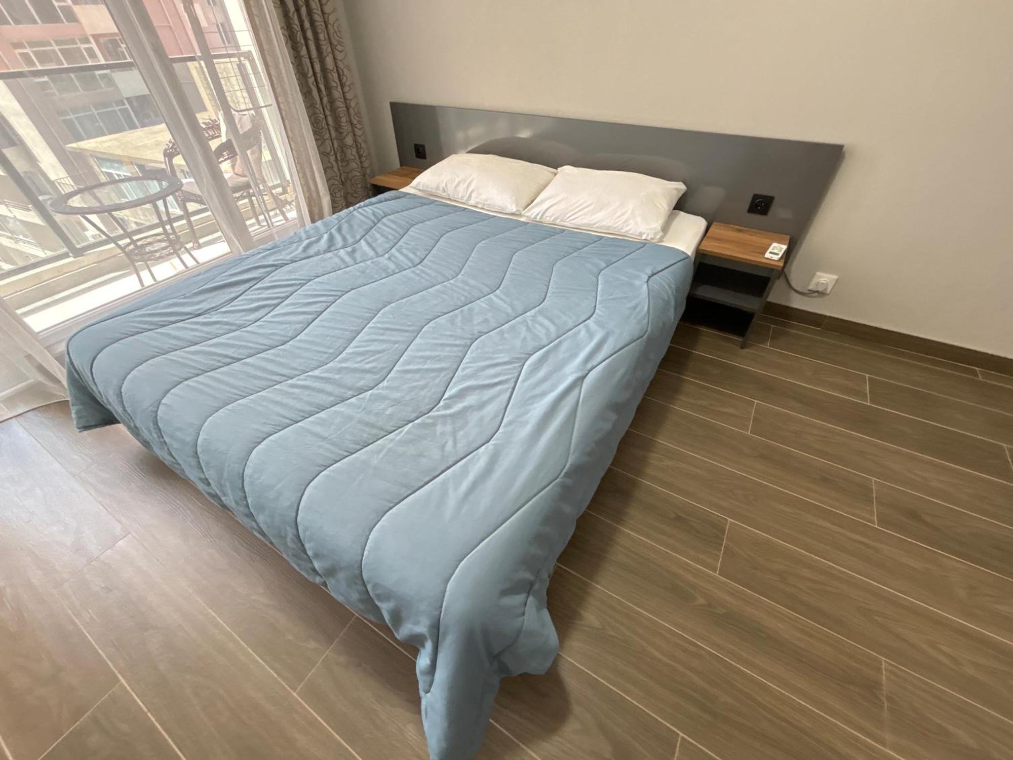 New Apartments "Park Primorsky" Батуми Екстериор снимка