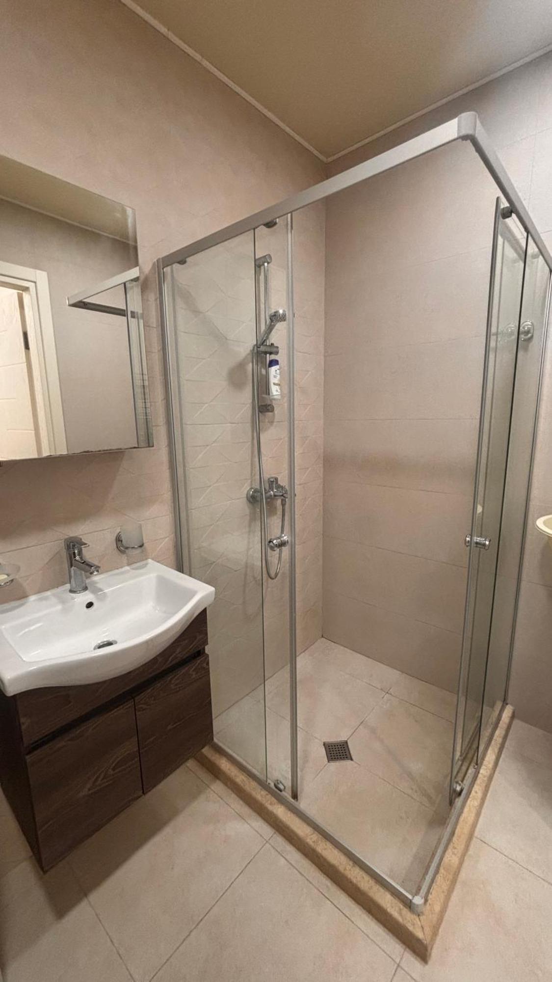 New Apartments "Park Primorsky" Батуми Екстериор снимка